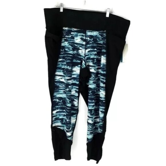 Livi Active Black Multi 7/8 Length Stretch Capri Legging Womens Plus 26/28 NWT - Picture 13 of 13